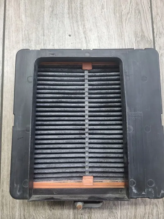 Couvercle de filtre à air de cabine Volvo FH FM 9 12 13 image 2