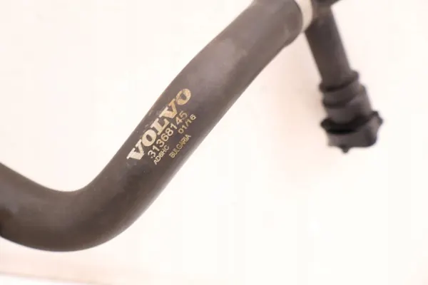 VOLVO XC90 II 2.0 T8 Extra Vattenpump image 10