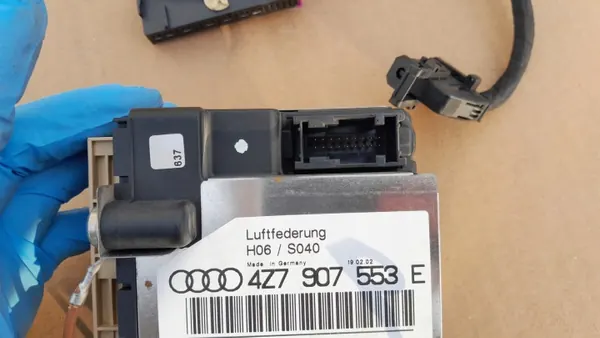 Federungssteuergerät OEM 4Z7907553E - Audi A6 image 3