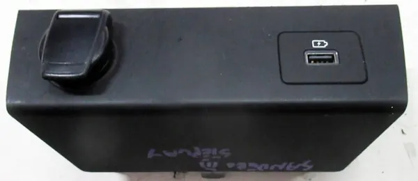 Isqueiro USB Dacia Sandero III Peça OEM SSA32974 image 2