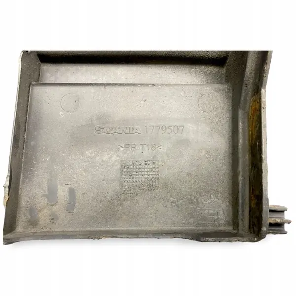 Scania Batteriekastendeckel OEM 1779507 - Gebraucht image 2