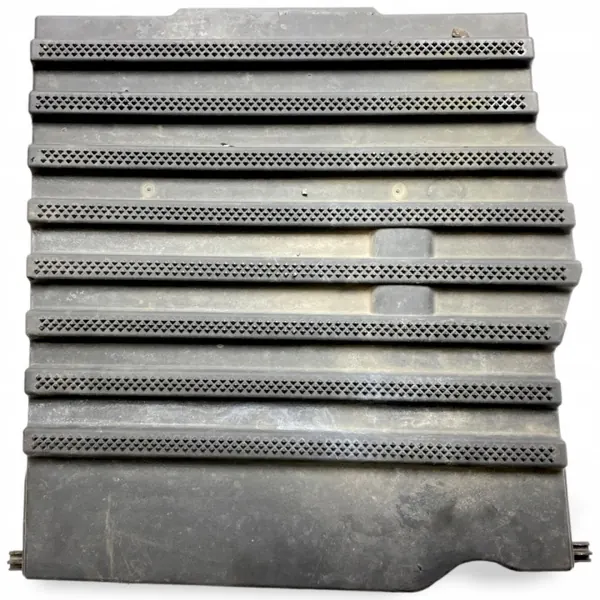 Scania Batteriekastendeckel OEM 1779507 - Gebraucht image 3