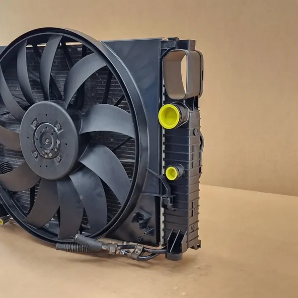 Complete radiator voor Mercedes E-Klasse S211 CLS C219 image 2