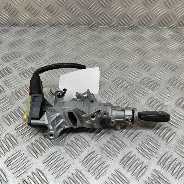 Gebruikte Jeep Wrangler JK radiator OEM 04685719AI image 4