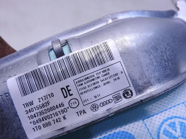 OEM 1T0880742K Oikea Ilmatyynyverho VW Touranille image 5