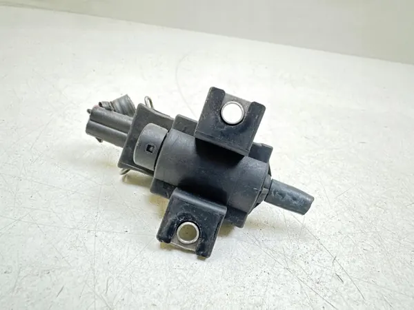Válvula eletromagnética TOYOTA AURIS 2.0L Diesel image 2