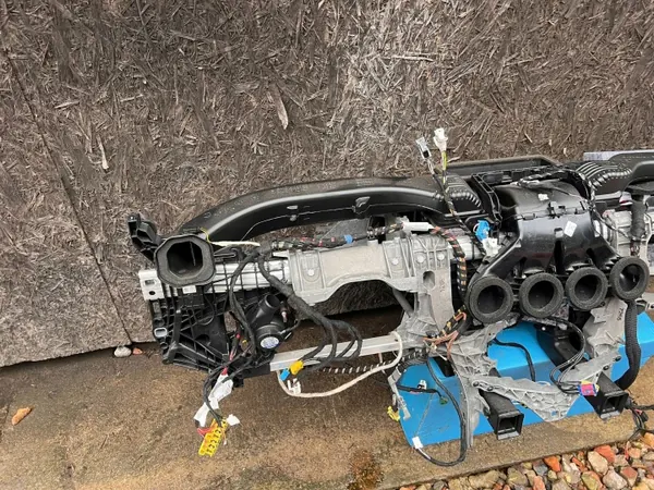 Geblazeframe OEM 8098 voor Mercedes-Benz W238 image 5