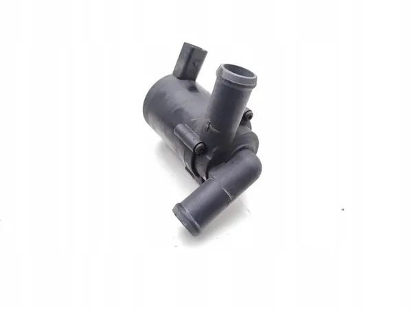 VW Touareg Vattencirkulationspump 2.5 R5 TDI image 9