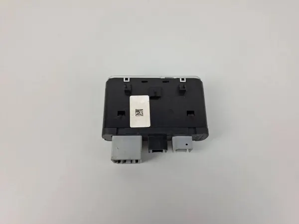 Enchufe USB OEM 07356755450 para Fiat 500X image 7