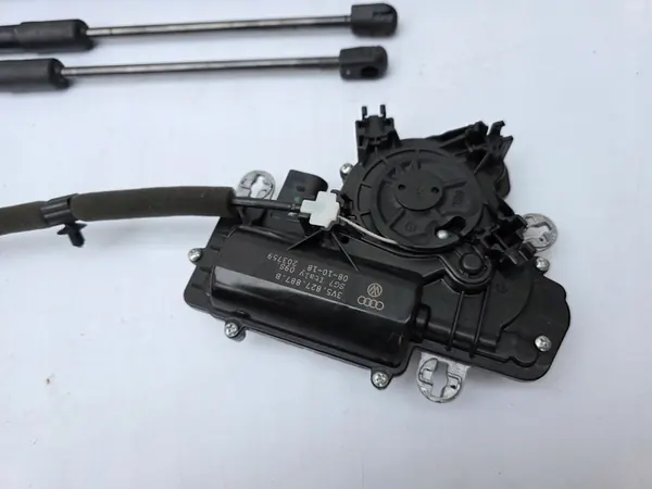 Elektriskt bakluckeset Audi Q5 80A FY image 3