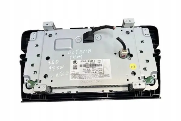 Écran de navigation Skoda OE QFSD102D pour Octavia III image 3