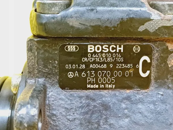 Brandstofpomp Chrysler PT Cruiser 2.0 CRD Bosch A6130700001 image 4