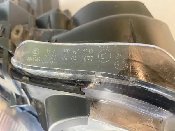 RECHTER KOPLAMP H7 MERCEDES E-KLASSE W211 image 9