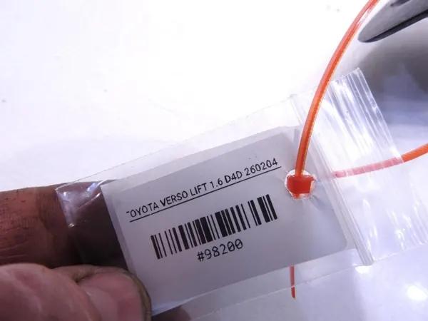 Câble d'ouverture trappe à carburant Toyota OEM 987654321 image 5