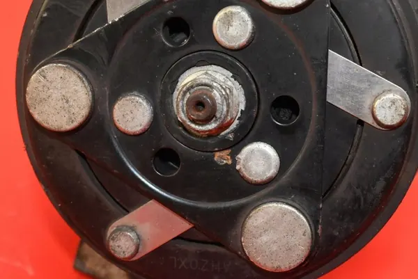 Volvo OE P31291929 Ilmastointikompressori image 8