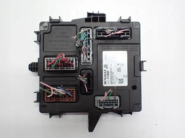Module BCM OEM 284B26188R pour Dacia Sandero III image 2