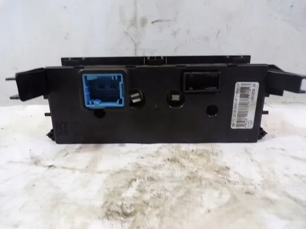 Klimaanlagenbelüftungsmodul Peugeot 207 CC image 7