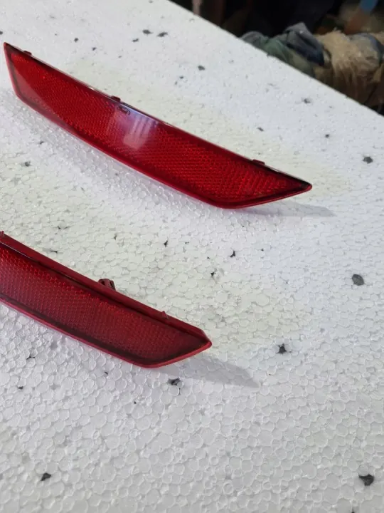 Reflector parachoques trasero derecho OEM 7S71-515B0-BB Ford Mondeo image 4