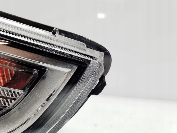 FARO DELANTERO DERECHO HYUNDAI i30 III OEM image 4