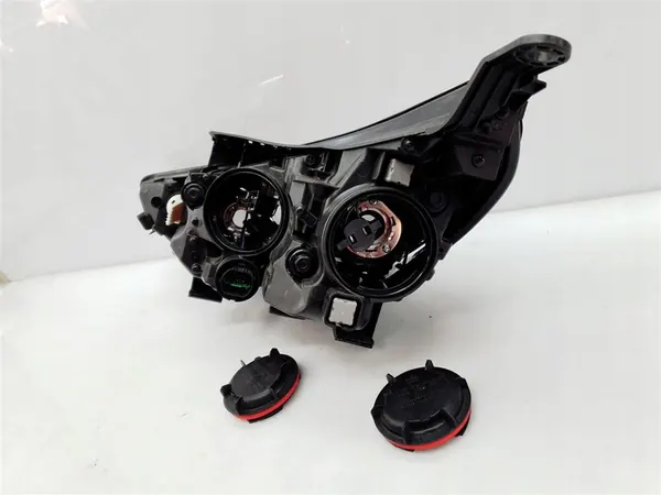 FARO DELANTERO DERECHO HYUNDAI i30 III OEM image 9
