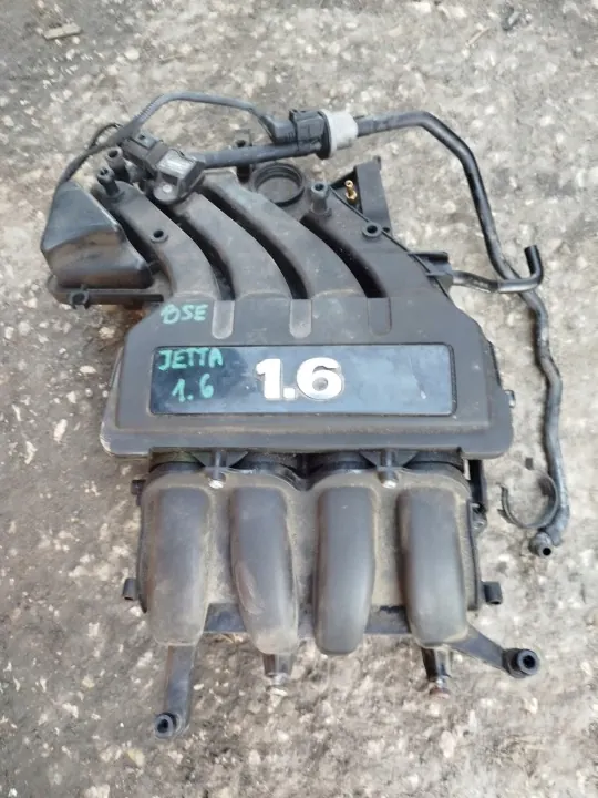 VW Golf V 1.6 BSE insugsgrenrör OEM 06A133185KR image 3