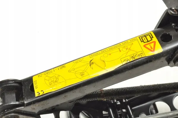 Volvo 3M51-17080-DA autokrik hefboom gebruikt image 3