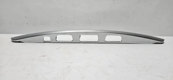 OEM 76801-0D571 Tira Cromada Maletero Toyota Yaris image 4