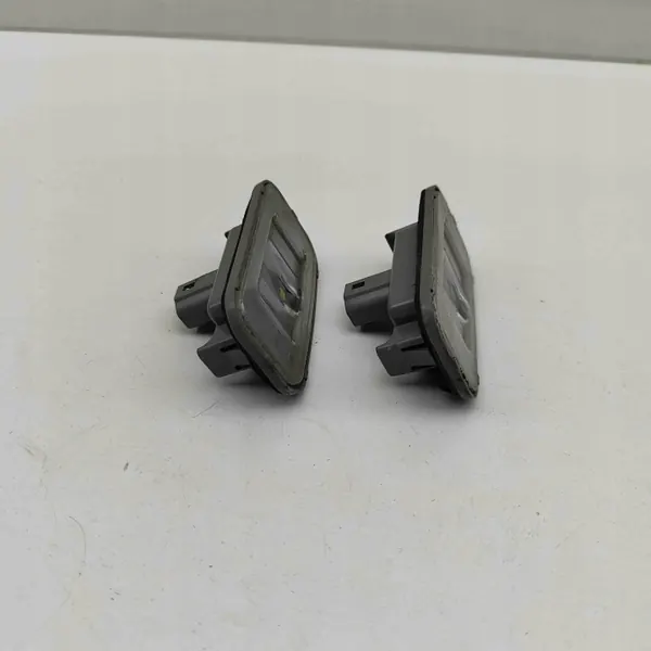 Kentekenlamp Lexus IS III XE30 2018 OEM 8127053031 image 3