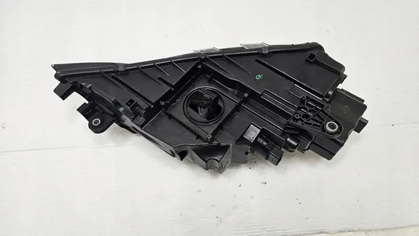 Farol dianteiro Skoda OE 5E1941017E image 7