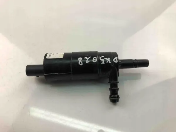 Tuulilasinpesupumppu AUDI A4 AVANT 1J0955681 image 2