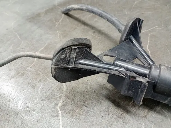 Kopplingspump Ford Transit MK7 2.2TDCi 06- OEM 511033210 image 4