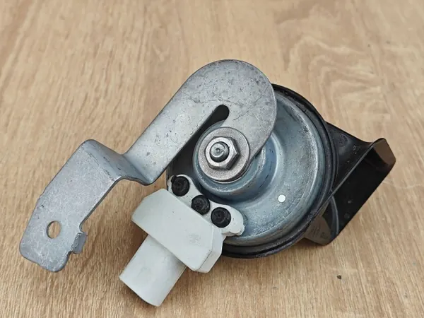 Torvi OEM 7342947 BMW G30 G31 LCI - Käytetty image 4