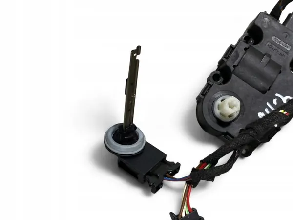 Porsche 911 991 Lämmitysmoottori OEM 99161272600 image 7