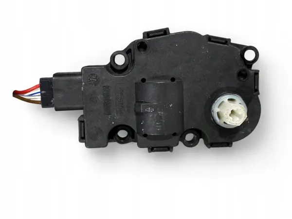 Porsche 911 991 Lämmitysmoottori OEM 99161272600 image 9