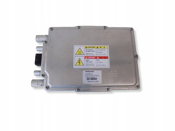 Volvo XC90 II Wechselrichter-Modul OEM 32383258 image 2