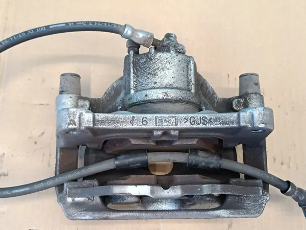 CUPRA FORMENTOR 2.0 TDI Vasemman Etujarrusatula 5WA615123E image 3