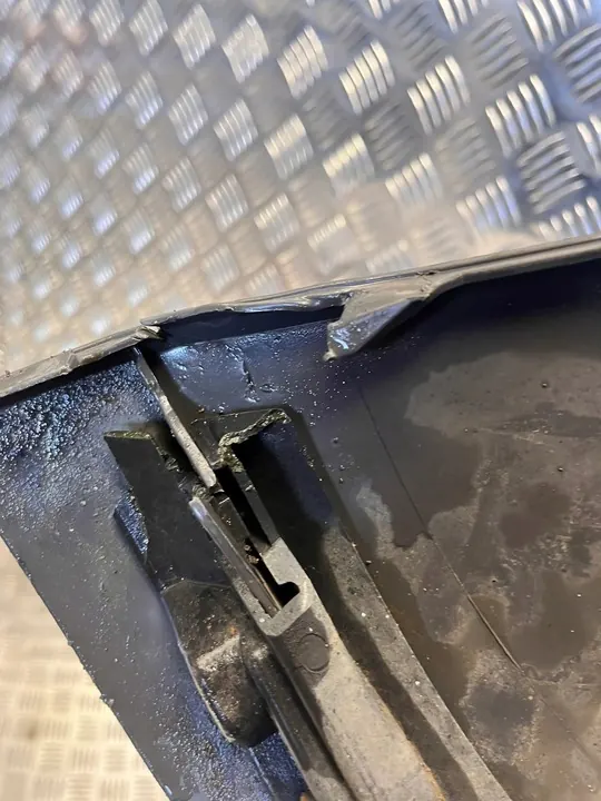 Framstötspoiler Audi Q5 8R 8R0807061C image 9