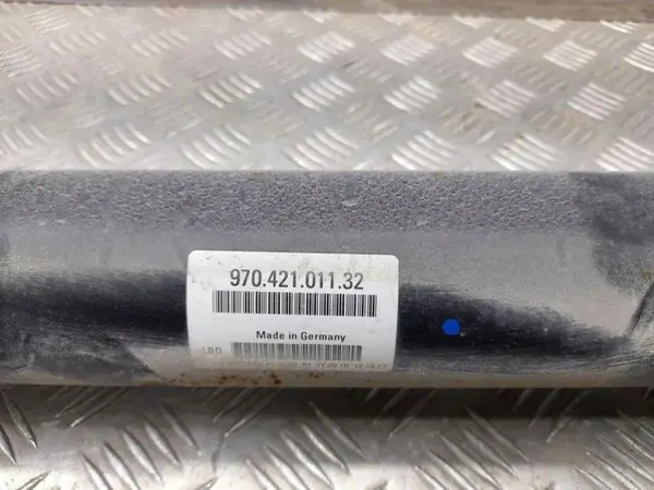Árbol de Transmisión Porsche OEM 97042101132 - Usado image 10
