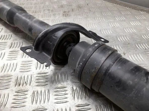 Árbol de Transmisión Porsche OEM 97042101132 - Usado image 8