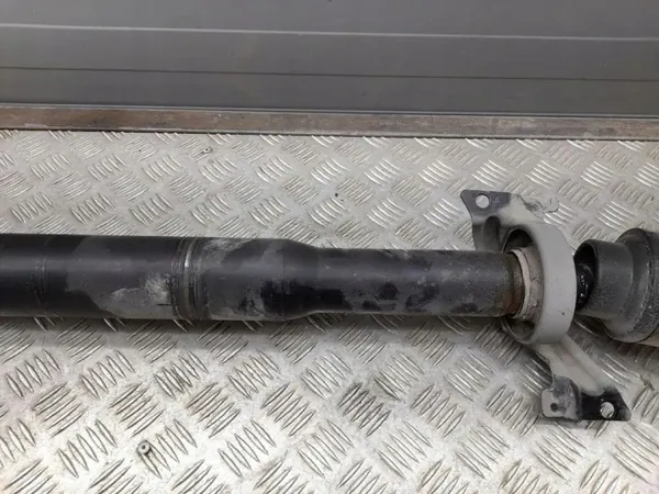 Árbol de Transmisión Porsche OEM 97042101132 - Usado image 9