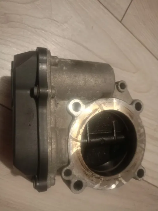 Corps de papillon OEM 06F133062T pour Audi TT VW Golf VI image 4