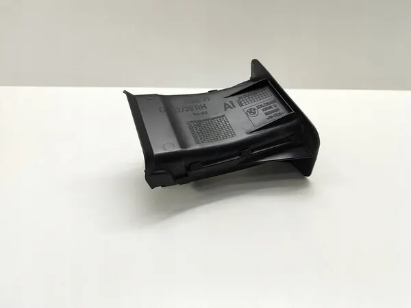 BMW 5 G30 G31 2020 Remluchtkanaal 7394666 image 8