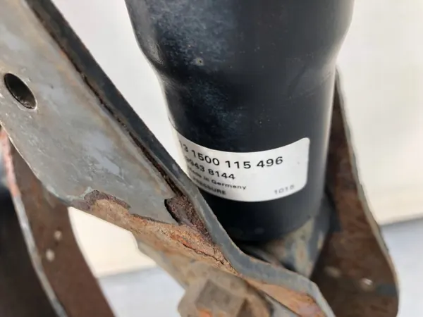 OEM 99438144 Hinterer Stoßdämpfer für Iveco Eurocargo image 7