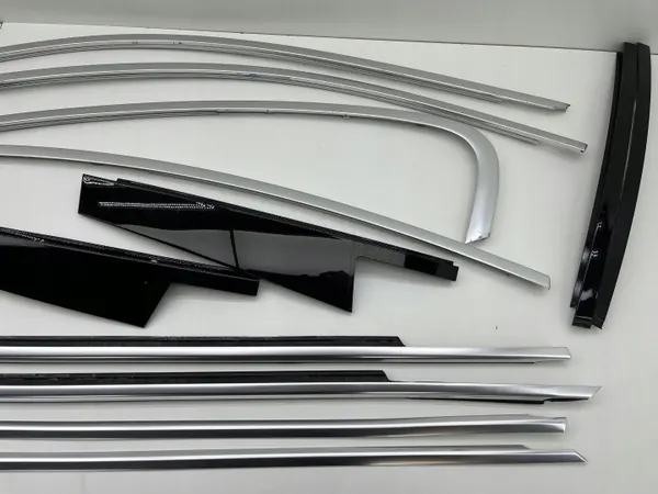 BMW 5 G30 kromilistasarja OEM 7390140 7390107 image 3