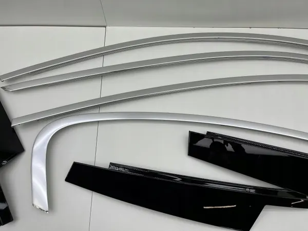BMW 5 G30 kromilistasarja OEM 7390140 7390107 image 5