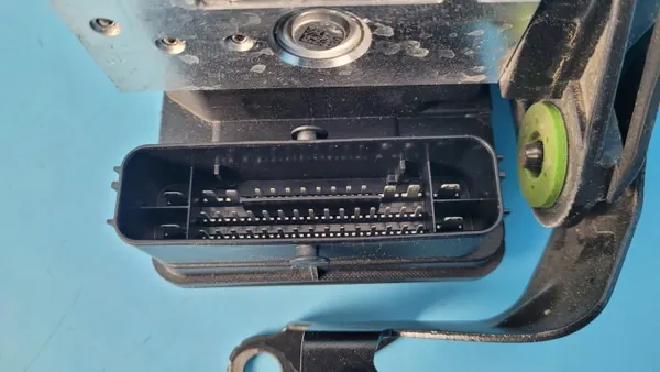 Bomba ABS OEM 5WA614517CF para CUPRA LEON image 4