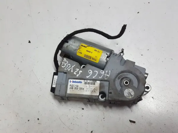 Motor de techo solar Audi A6 C6 OEM 4B0959591K - Usado image 2