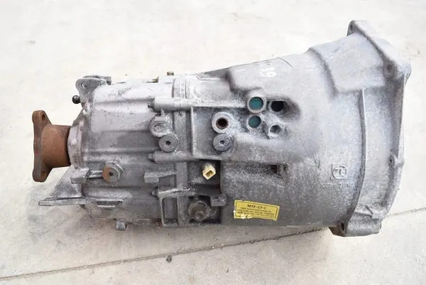 BMW 5 (E39) Vaihteisto 2.0L Diesel 2000 OEM 105340115121066226 image 3