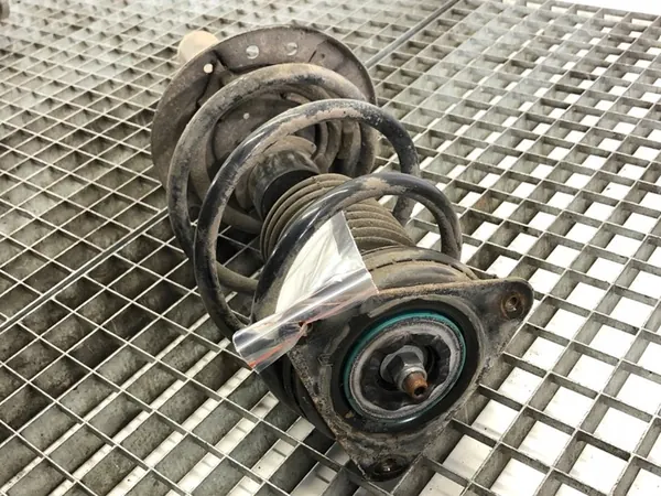 Amortizzatore Anteriore Sinistro con Molla Renault Megane IV 1.3 image 2