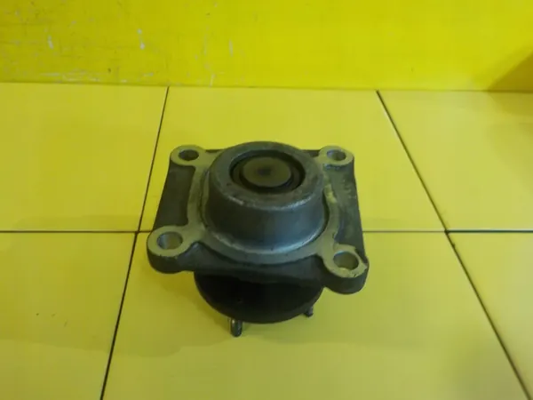 MITSUBISHI PAJERO 3.5 GDI 2002 Support de Poulie image 1